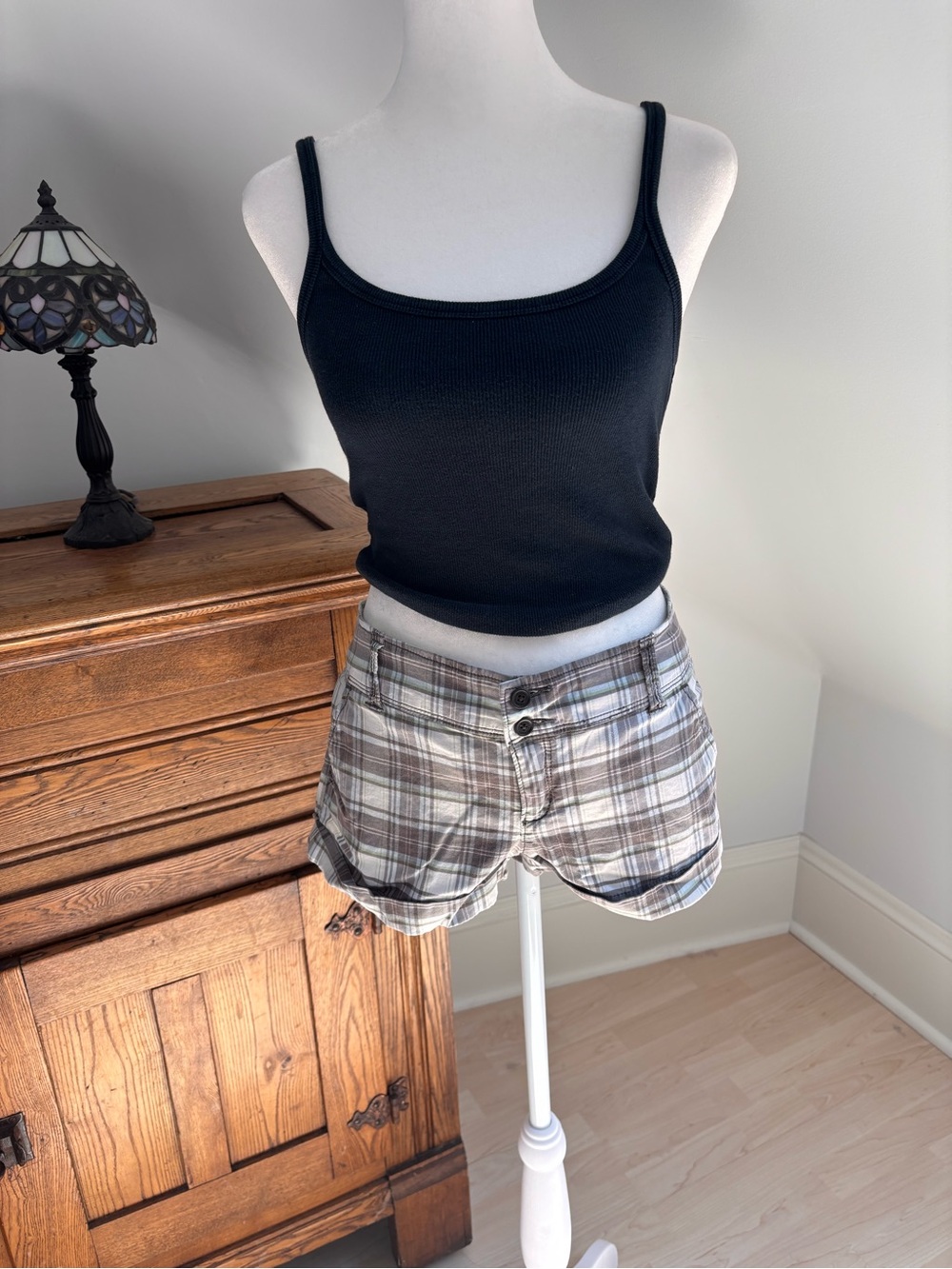 Abercrombie & Fitch Plaid Shorts 🤎